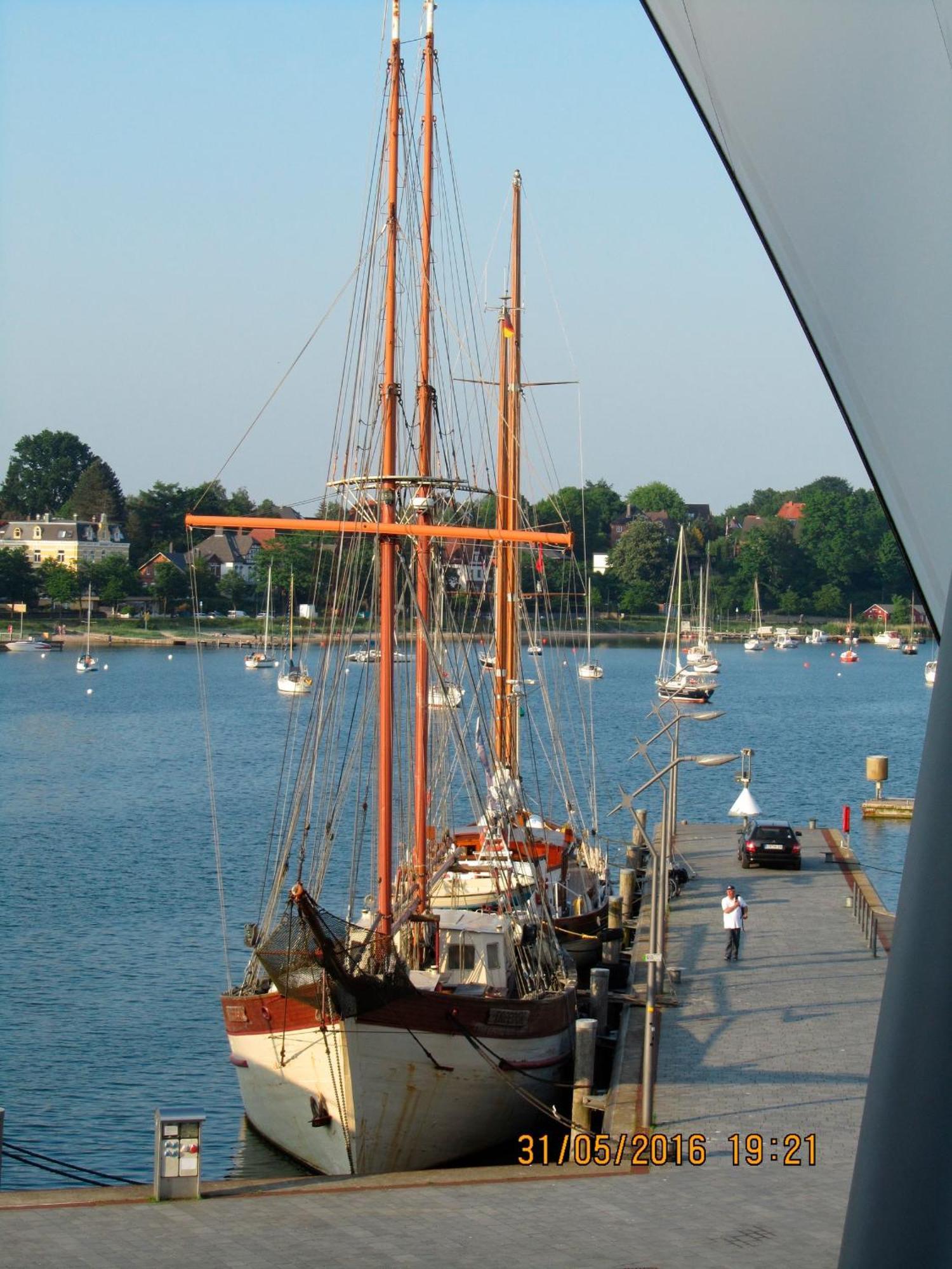 Apartment 12 - "Silbermoewe I" - Blickrichtung Yacht- Und Binnenhafenoffenes Meer Eckernförde Exteriör bild